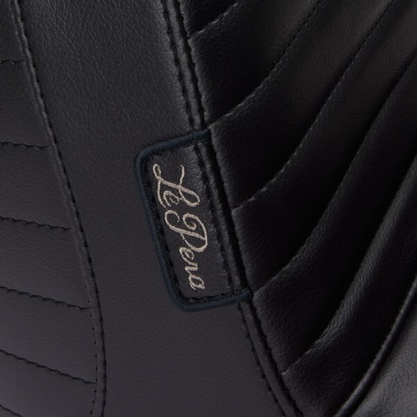 Seat Tailwhip Upfront Pleated