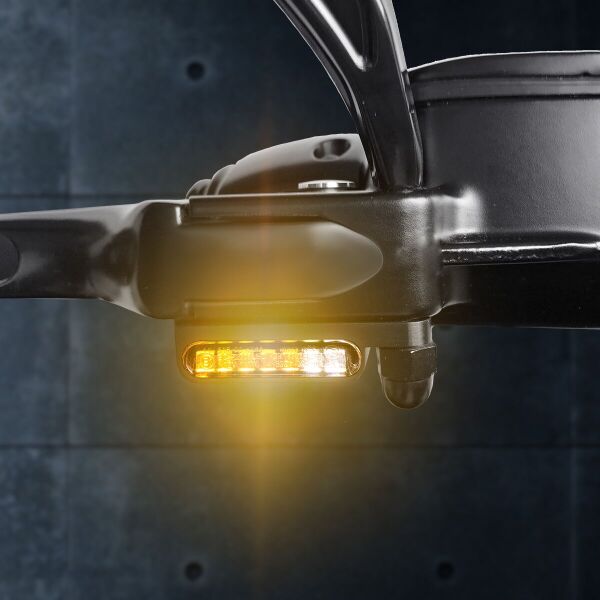 Turn Signal - Stripes - M8 Sof