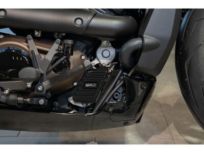 Heat Exchanger Cover SP-S Design, Ribbed, Including Mounting Parts Black Powder Coated