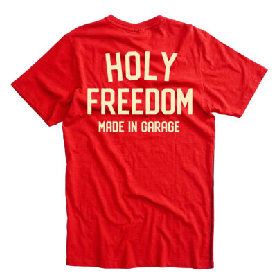 Holy Freedom Crew t-shirt red Size L