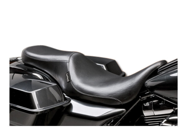 Silhouette 2 Up Smooth Seat 203mm wide passenger area...