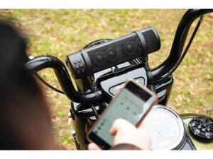 Road Thunder Plus by MTX Sound Bar Black