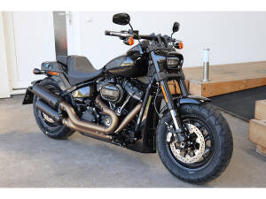 Custom Chin Fairing Gloss Black