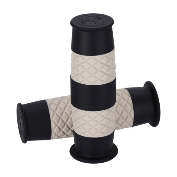 13 1/2, Outlaw grips. Black/White...