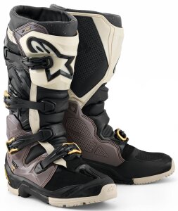 Boot T7 End Ds Black/gy/gold 1