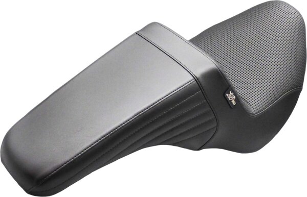 Seat Kickflip Upfront Bw 2018