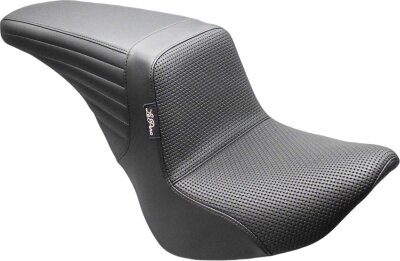 Seat Kickflip Upfront Bw 2018