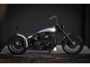 Bobber Rear Fenders Prepared for Kellermann Atto 3-in-1 LED Lights