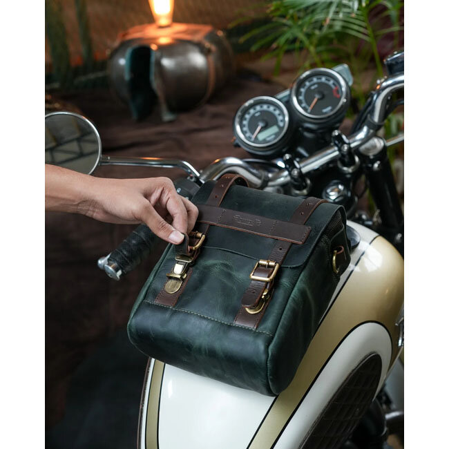 Trip Machine, tank and tail bag. 4.4 liter. Forest Green