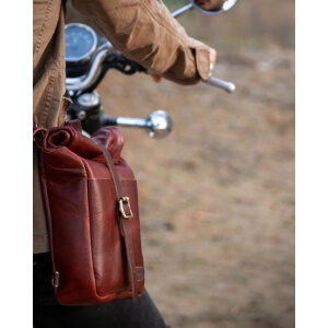 Trip Machine, Mini backpack/saddlebag 3.3 liter. Cherry Red