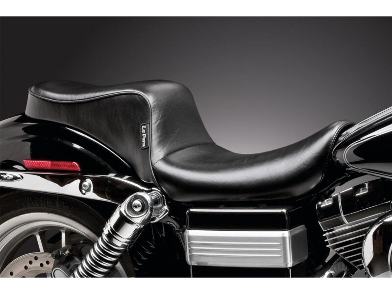 Cherokee Seat Smooth Black Vinyl