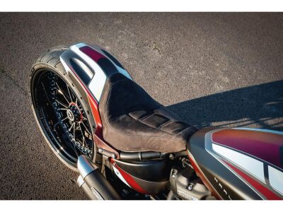 GP-Style Rear Fender For 240-260/18", With Taillight and Turn Signals Raw