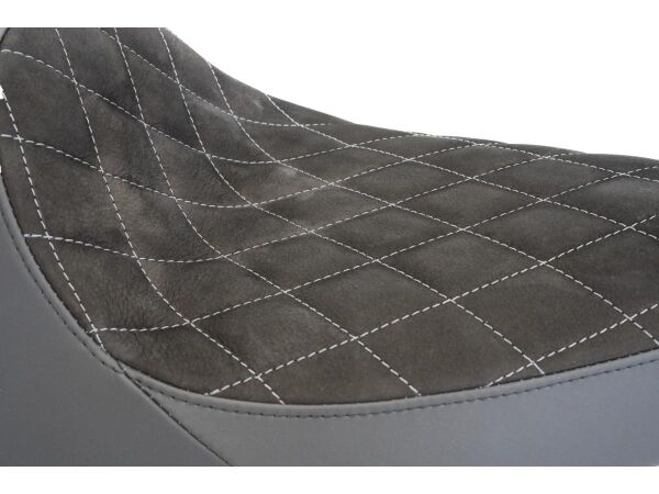 Nubuk Leather Solo Seat Diamond Stitch, For Thunderbike Steel Fender 260/18" and OE Tank Black
