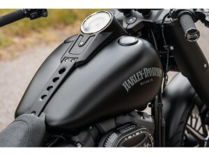 Tank to Seat Cover Black Satin