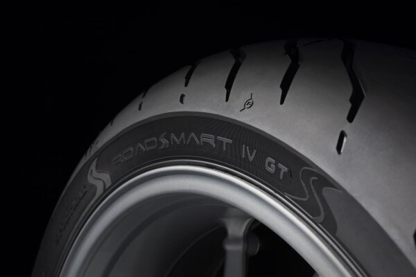 Roadsmart Iv Fr 120/70zr18 M/c